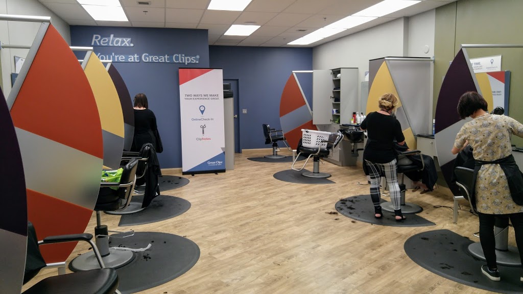 Great Clips | 65 Sage Hill Plaza NW Unit 108, Calgary, AB T3R 0S4, Canada | Phone: (403) 516-0569