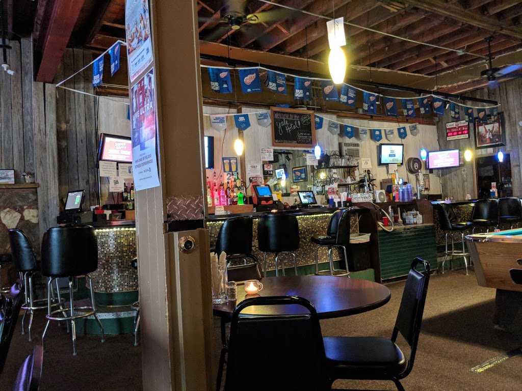 Yale Hotel | 119 S Main St, Yale, MI 48097, USA | Phone: (810) 387-2710