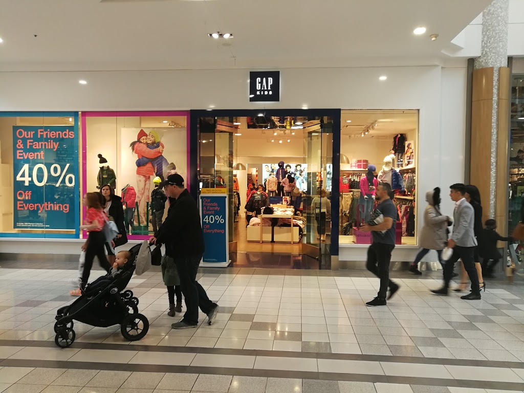 Gap | 900 Maple Ave, Burlington, ON L7S 2J8, Canada | Phone: (905) 637-7785