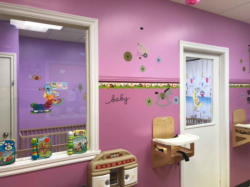 Nursery Educational Lacadémie Royale | 7055 Rue Jarry E, Anjou, QC H1J 1G3, Canada | Phone: (514) 353-4771