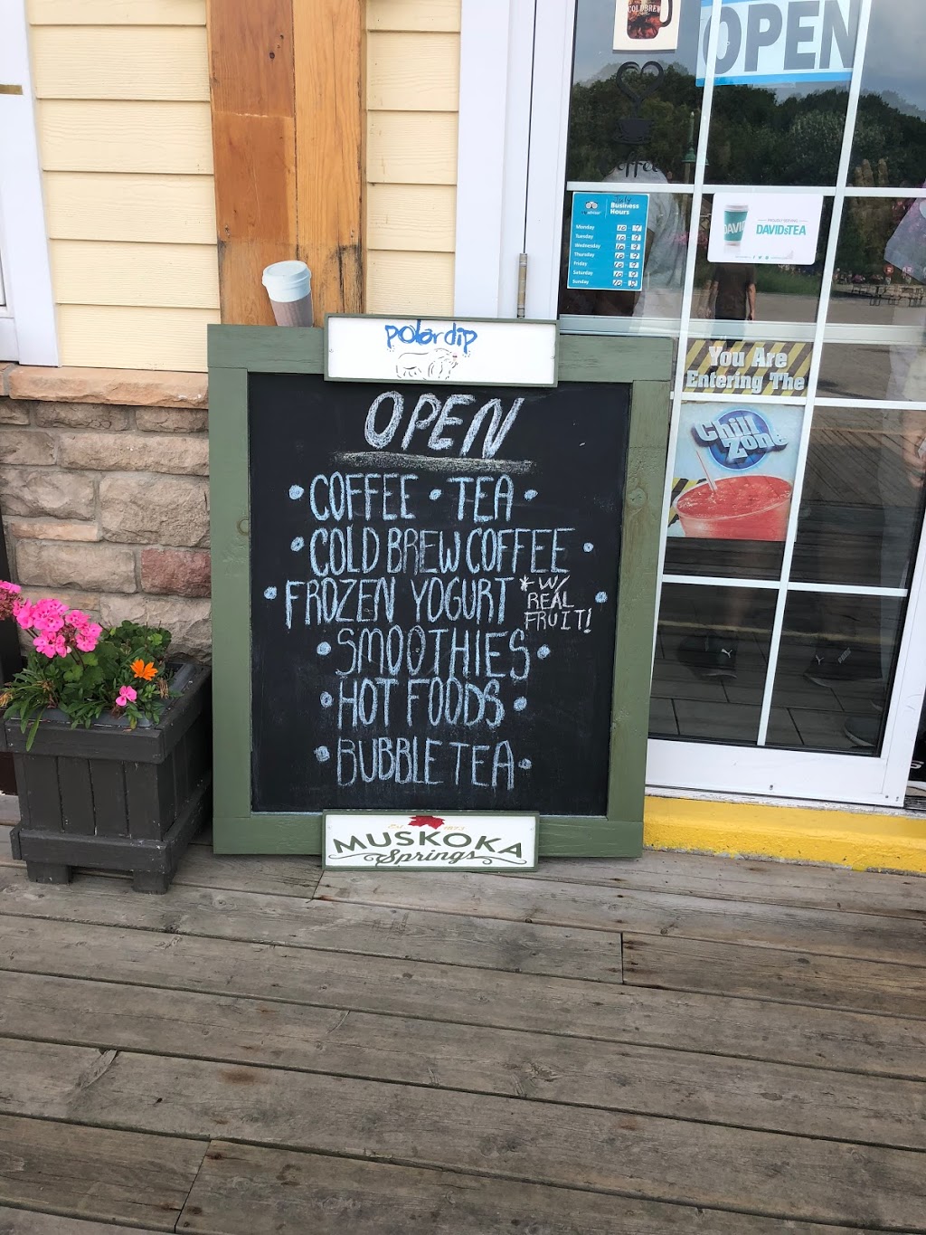 PolarDip Ice Cream Shoppe | 916 Bay St Unit #2, Gravenhurst, ON P1P 1Z9, Canada | Phone: (705) 812-7668