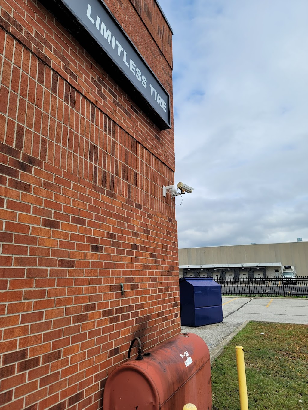 Sky CCTV and Security Alarm | 84 Doris Pawley Cres, Caledon, ON L7C 3M8, Canada | Phone: (647) 781-0043