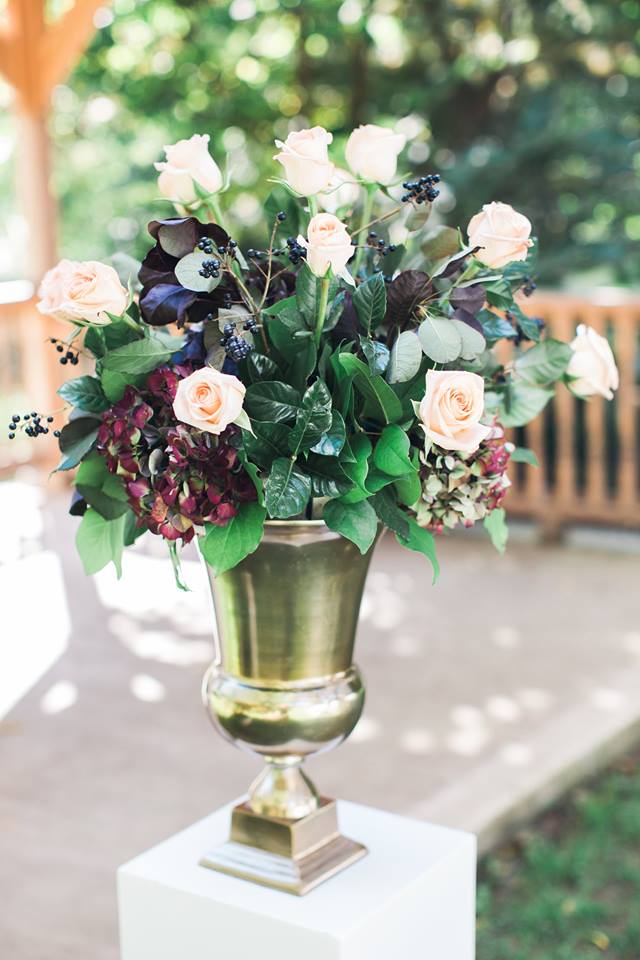 Springhill Flowers | 1140 Sunningdale Rd E, London, ON N5X 3Y6, Canada | Phone: (519) 660-6815
