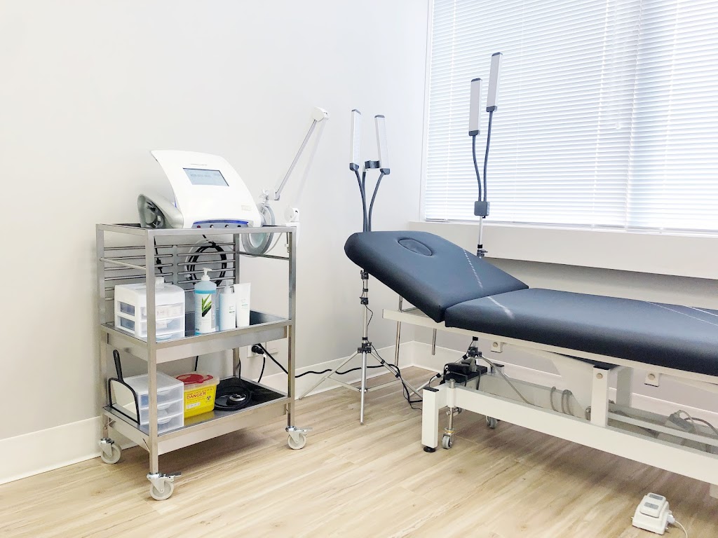 Lounge Electrolysis | 2120 Kensington Rd NW, Calgary, AB T2N 3R7, Canada | Phone: (825) 712-3532