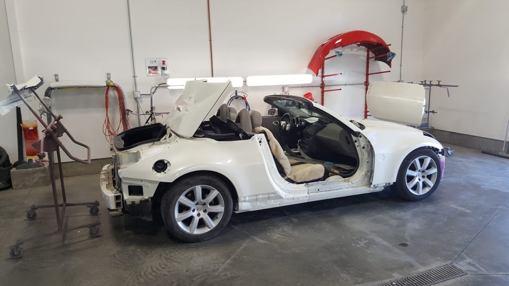 CSN Neighbourhood Auto Body Ltd | 232 Rosetown Ave, Penticton, BC V2A 3J4, Canada | Phone: (250) 492-7882