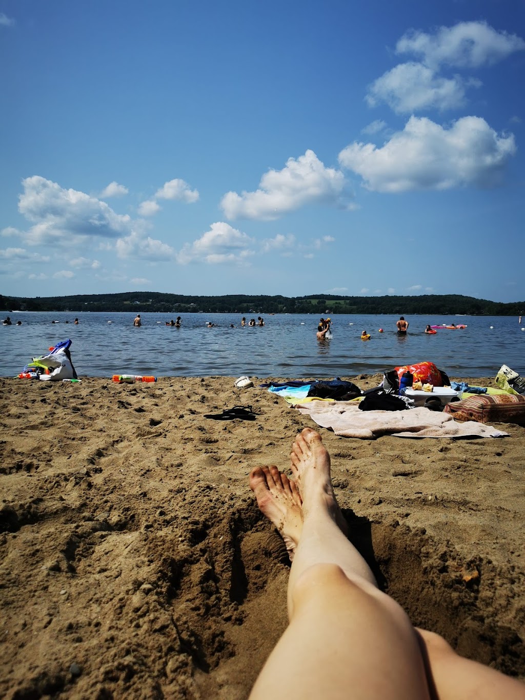 Plage municipale de Val-des-Sources | Val-des-Sources, QC J1T 3M7, Canada | Phone: (819) 879-7171