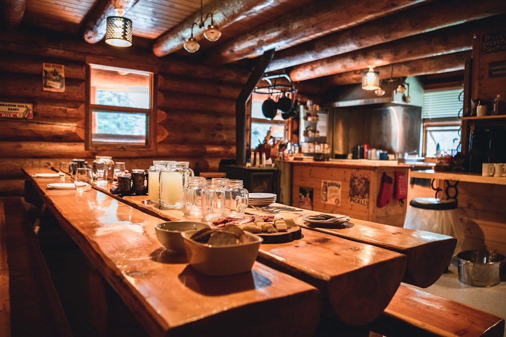 Sundance Lodge | Brewster Creek Trail, Improvement District No. 9, AB T1L 1C1, Canada | Phone: (403) 762-4551