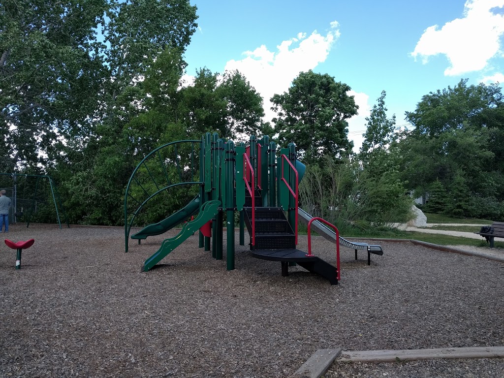 Joe Malone Park | 45 Boulton Bay, Winnipeg, MB R3N 2C3, Canada