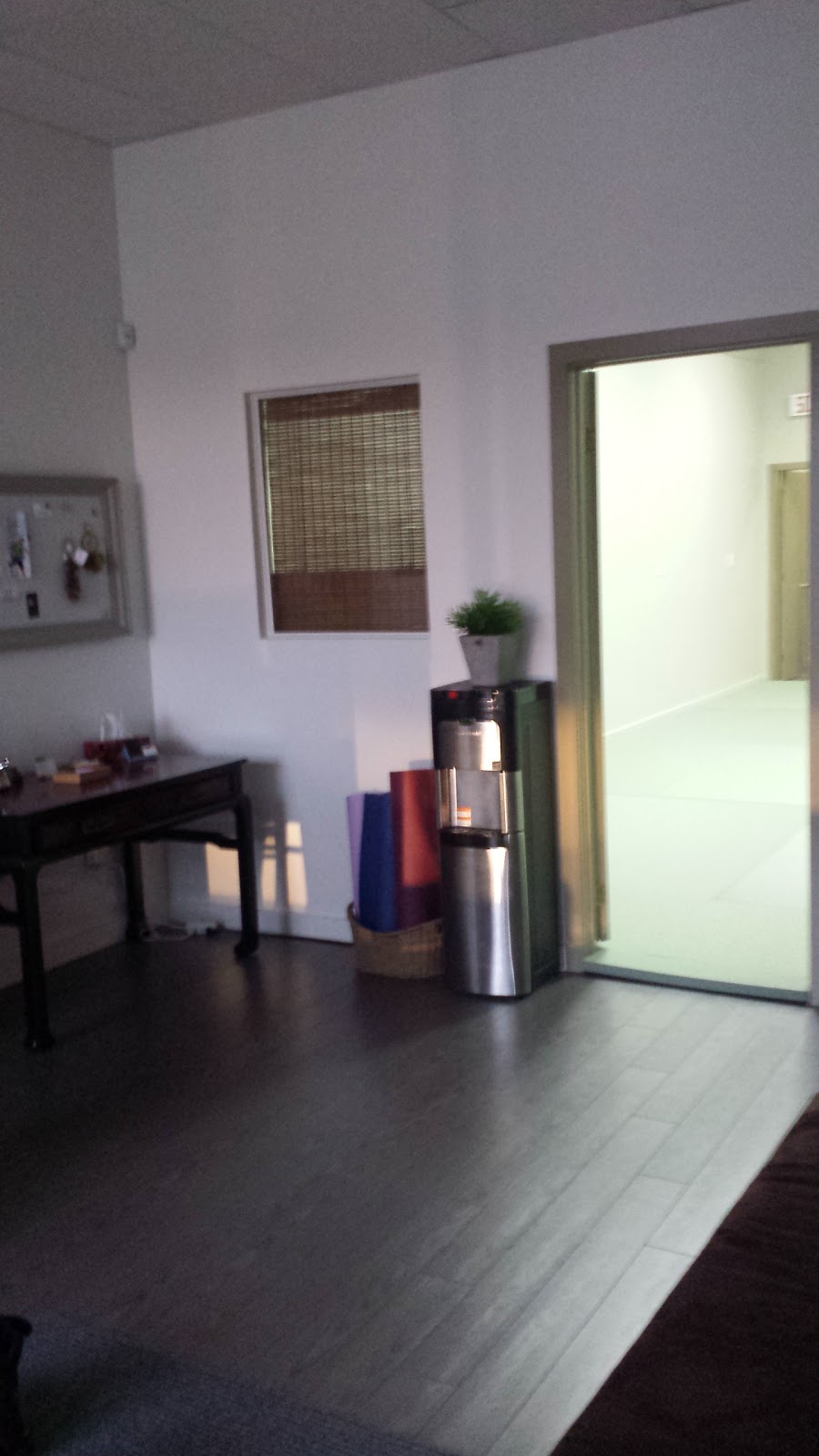 Yoga & Cardio | 800 Montée Sainte-Julie local 104, Sainte-Julie, QC J3E 1L5, Canada | Phone: (450) 338-9642