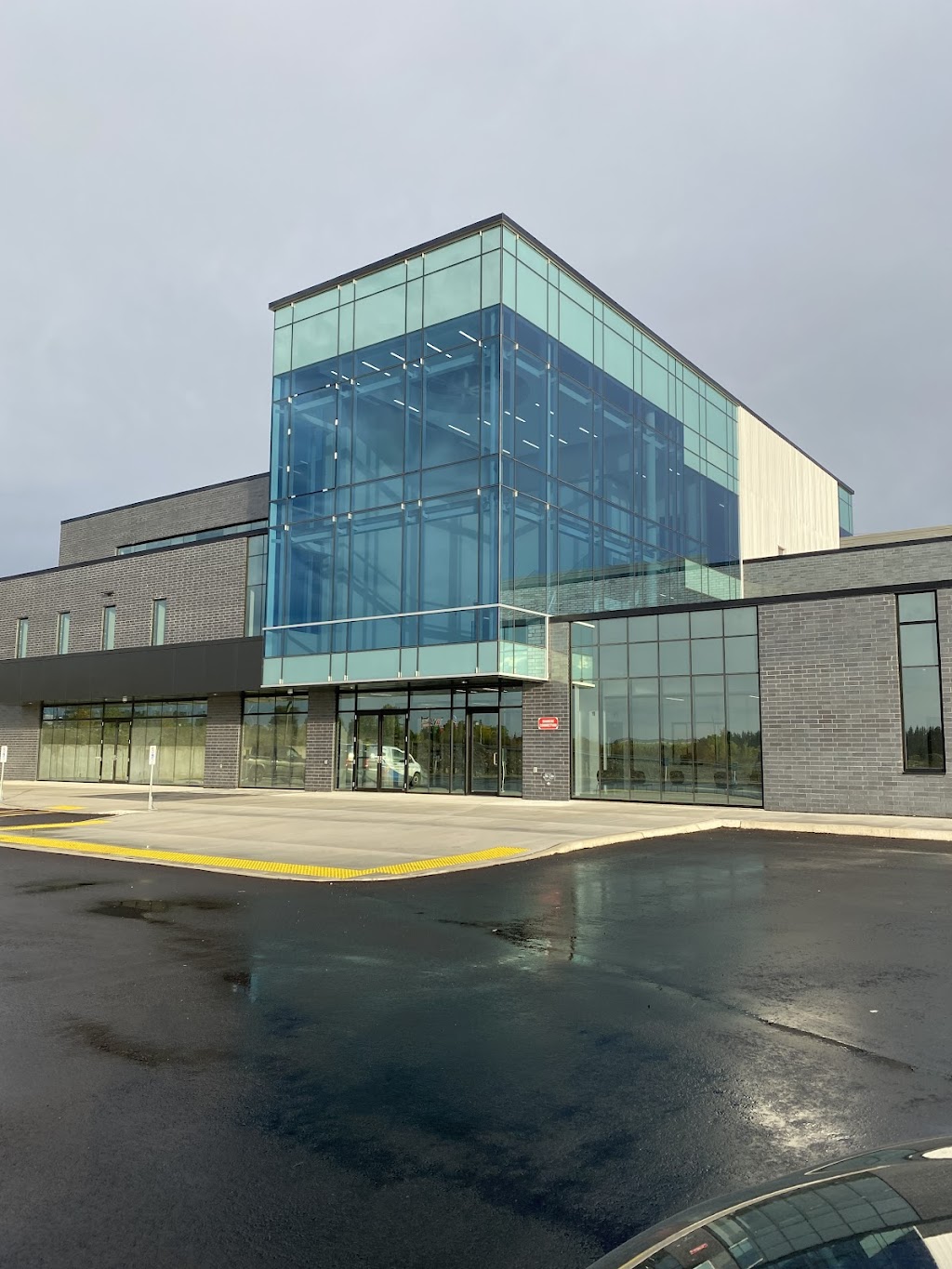 Jeremic Face And Skin Clinic | 645 Finkle St, Woodstock, ON N4V 0E1, Canada | Phone: (519) 495-0778