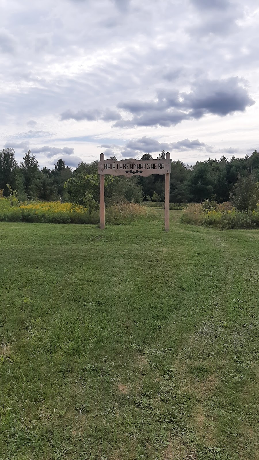 Land of the dancing deer | 1208 3rd Line, Ohsweken, ON N0A 1M0, Canada | Phone: (226) 583-5119