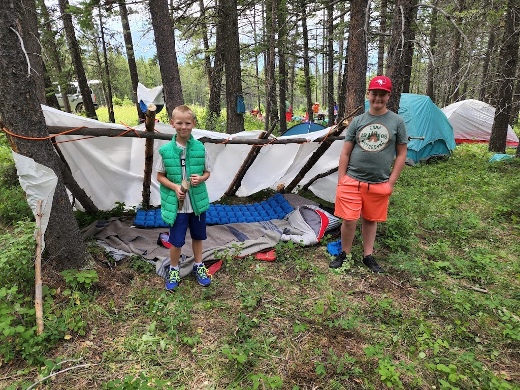 Crowsnest Adventures Ltd. | 27ave, 227 St, Bellevue, AB T0K 0C0, Canada | Phone: (403) 715-3061