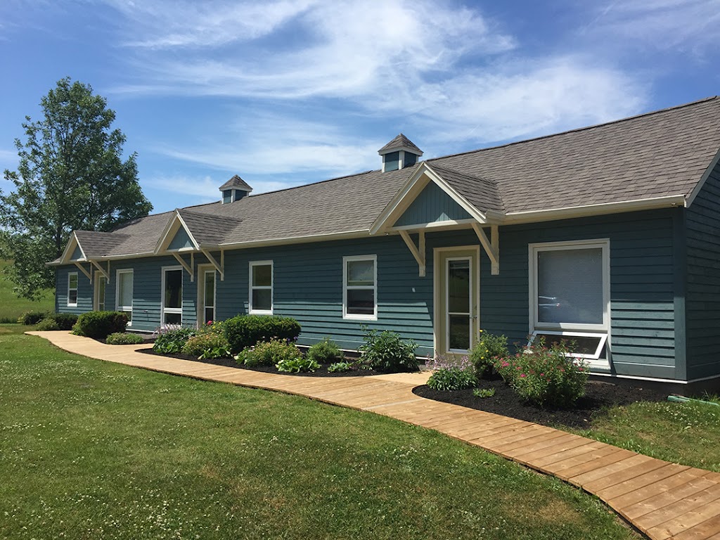 FarmHouse Inn PEI | 6123 PE-13, New Glasgow, PE C0A 1N0, Canada | Phone: (902) 360-3600