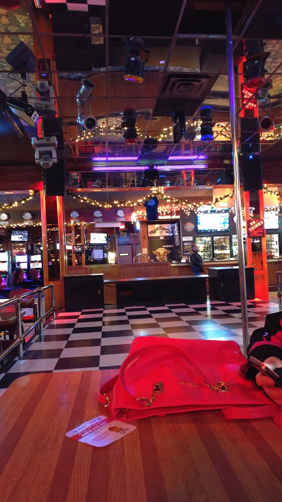 Marion Hotel | 393 Marion St, Winnipeg, MB R2H 0V4, Canada | Phone: (204) 233-1477