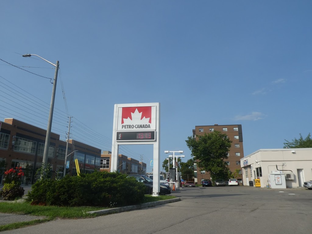 Petro-Canada | 456 Lakeshore Rd E, Mississauga, ON L5G 1J1, Canada | Phone: (905) 891-2822