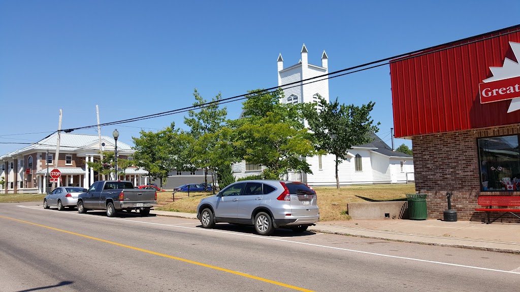 Great Canadian Dollar Store | 490 Main St, Alberton, PE C0B 1B0, Canada | Phone: (902) 853-2421
