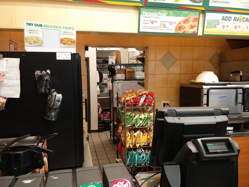 Subway | 650 W 41st Ave F2, Vancouver, BC V5Z 2M9, Canada | Phone: (604) 267-2211