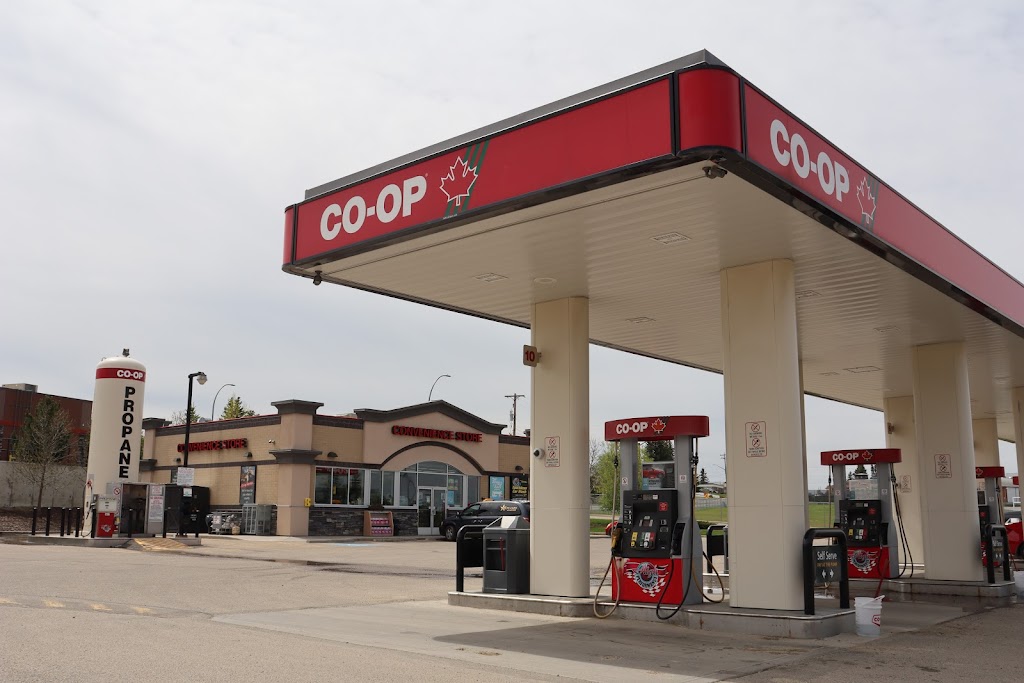 Co-op Gas Bar | 5311 48 St, Rocky Mountain House, AB T4T 1A1, Canada | Phone: (403) 845-7423