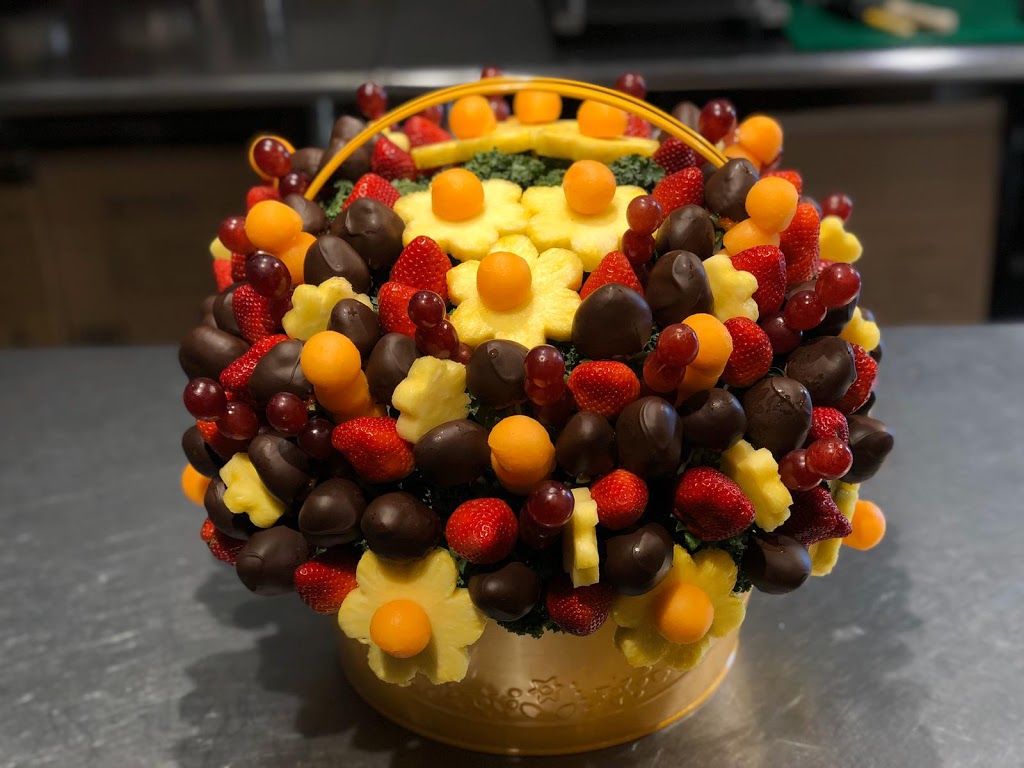 Edible Arrangements | 9019 Bayview Ave Unit 21, Richmond Hill, ON L4B 1Y3, Canada | Phone: (905) 731-7316