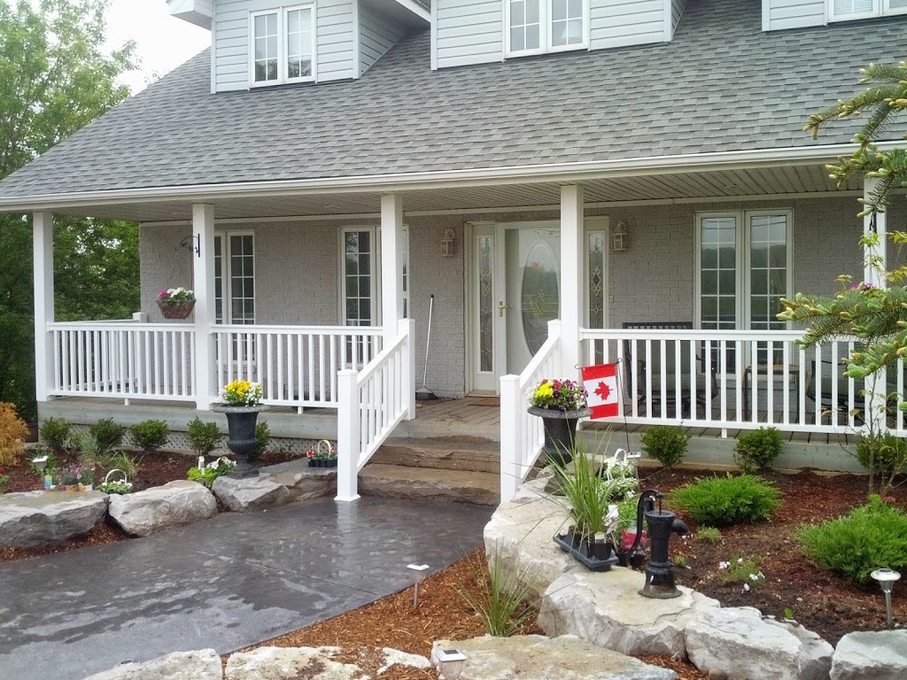 Formafence Cambridge | 155 Turnbull Ct, Cambridge, ON N1T 1C6, Canada | Phone: (519) 622-1777