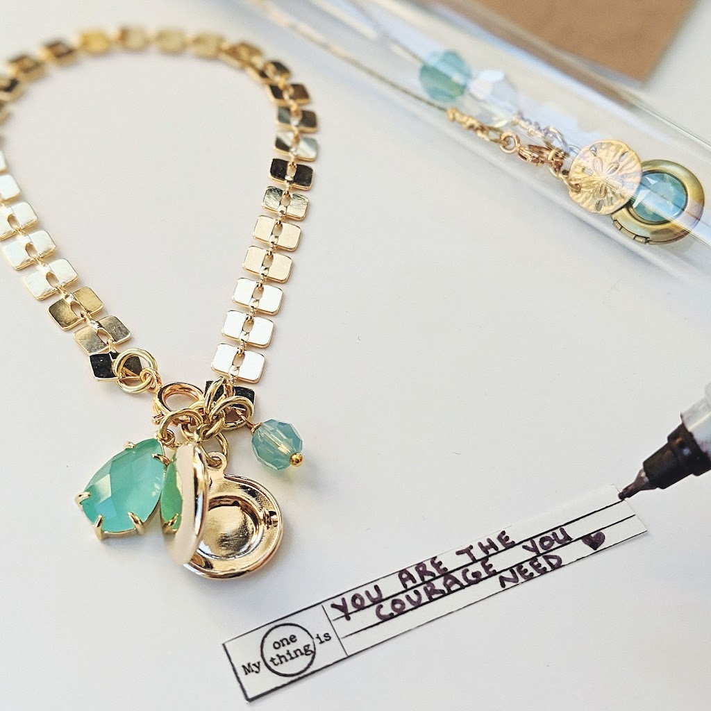 One Thing Message Lockets | 4088 Cambie St #103, Vancouver, BC V5Z 2X8, Canada | Phone: (604) 780-7562
