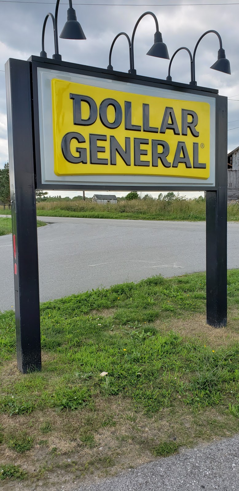 Dollar General | 35 Town Hwy 4, Alburg, VT 05440, USA | Phone: (802) 276-6560