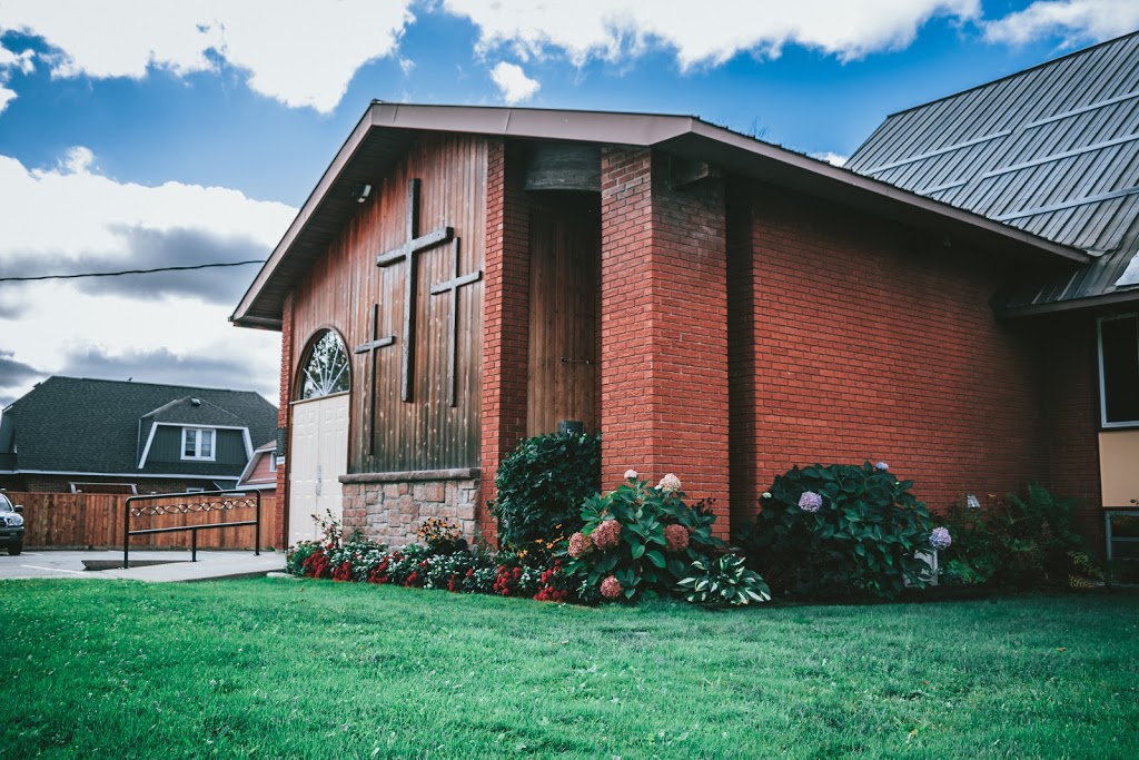 Calvary Gravenhurst | 185 Brock St, Gravenhurst, ON P1P 1T6, Canada | Phone: (705) 687-2886