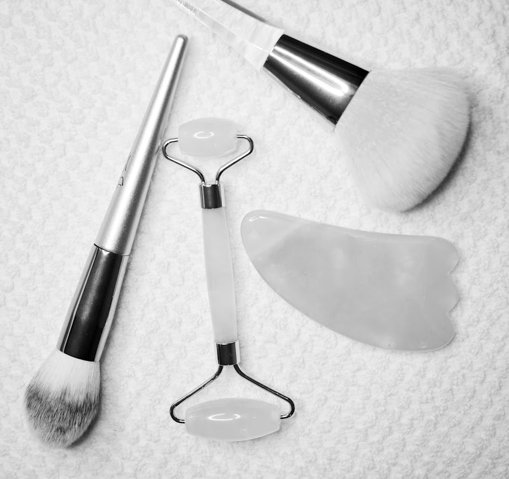 ASMR Day Spa | 359 Dogwood Pl, Duncan, BC V9L 1H5, Canada | Phone: (250) 732-7018
