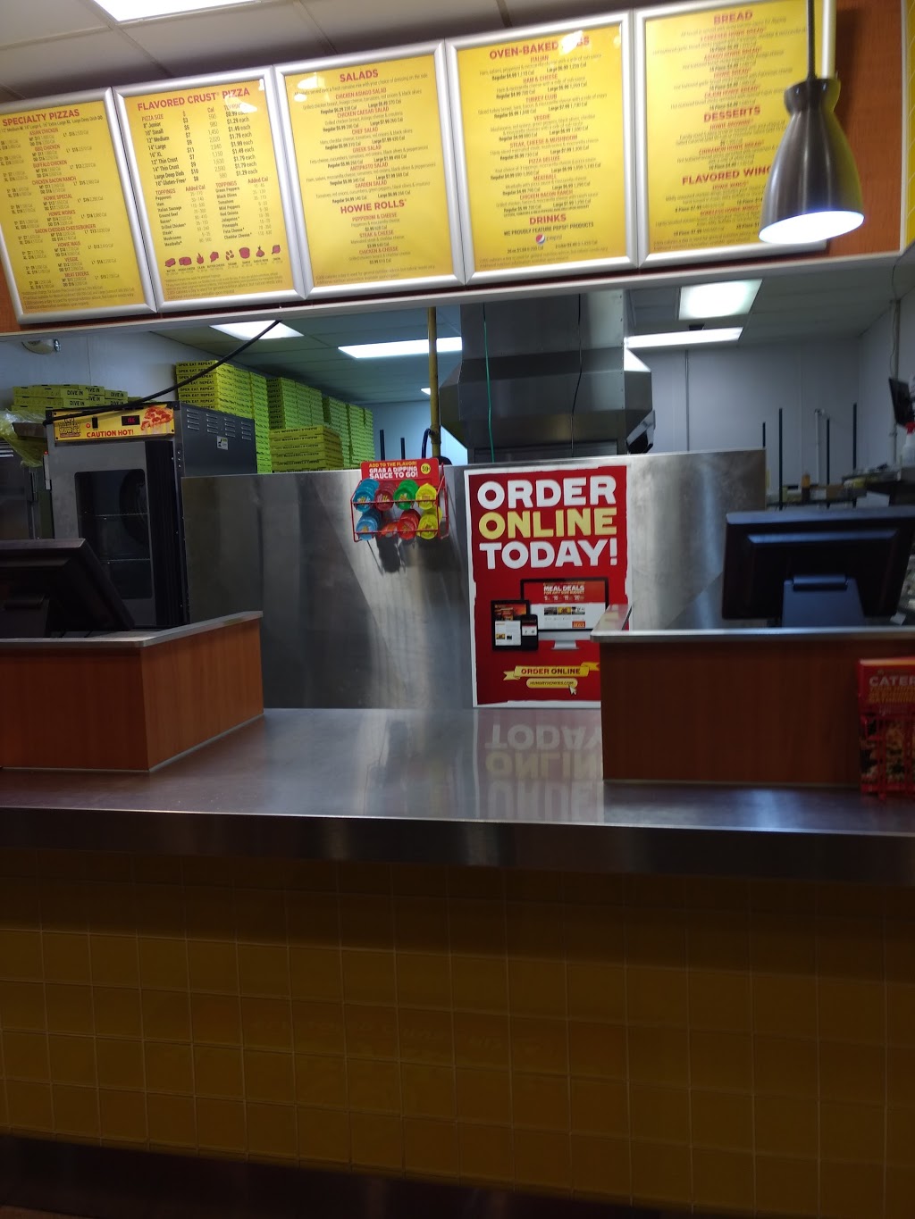 Hungry Howies Pizza | 5295 Lapeer Rd, Wadhams Rd, Kimball, MI 48074, USA | Phone: (810) 984-8800