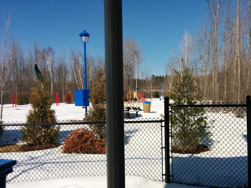 Parc du Shamal | 65 Rue de la Brise, Gatineau, QC J9A 3C5, Canada | Phone: (866) 299-2002