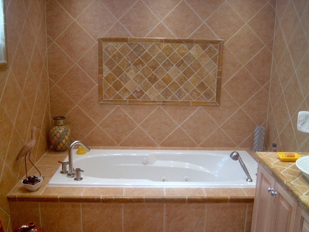 Beautiful Bathrooms & Kitchens | 318 Cumberland Ave, Hamilton, ON L8M 2A1, Canada | Phone: (905) 388-2284