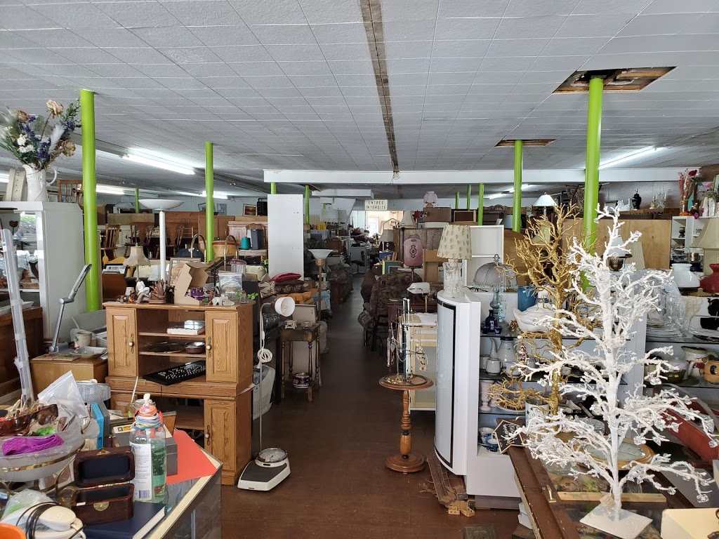Ecolo Meubles | 140 12e Av, Drummondville, QC J2B 2Y7, Canada | Phone: (819) 850-6776