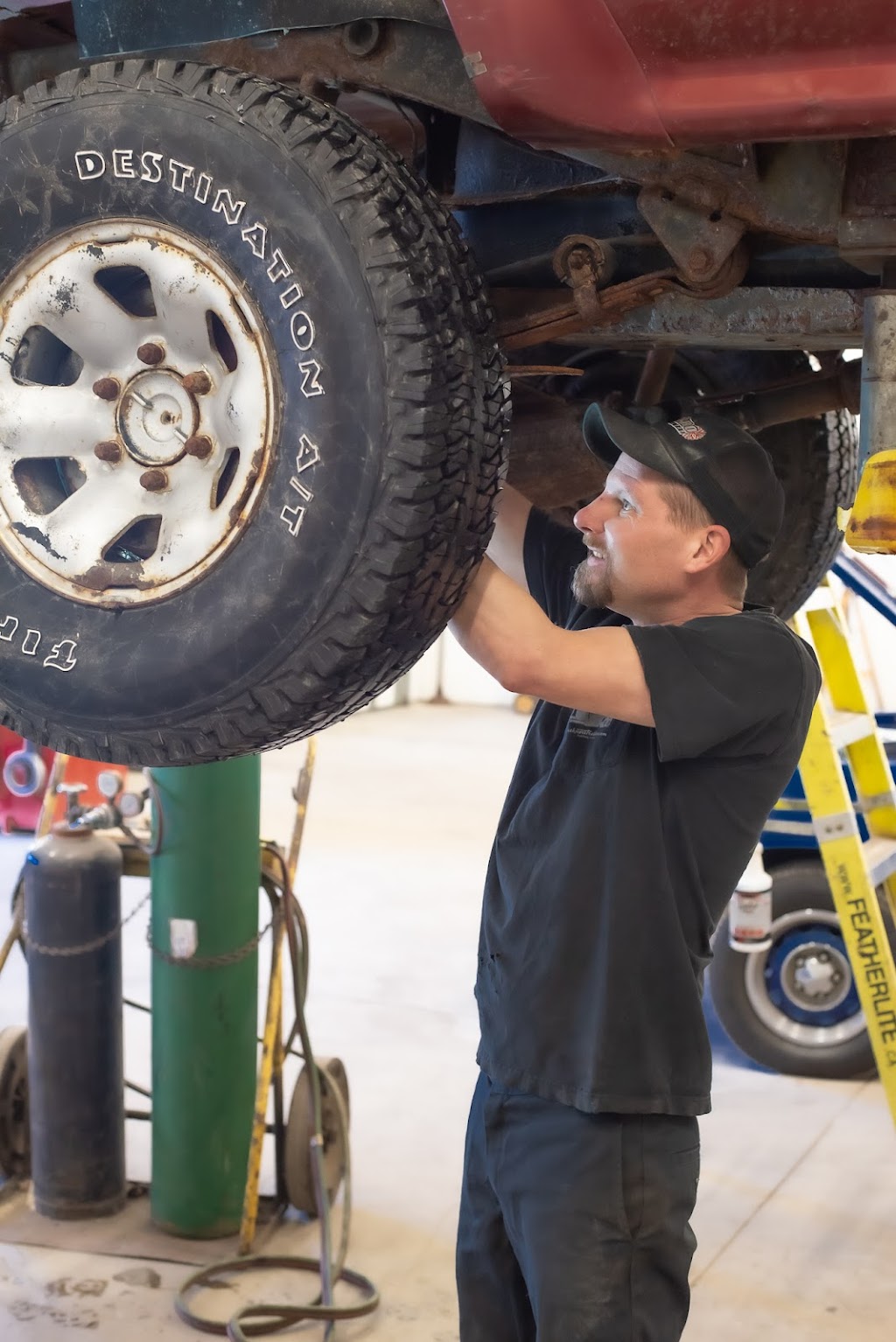 Colins Trailer and Auto Service | 175 N Port Rd, Port Perry, ON L9L 1B2, Canada | Phone: (905) 982-7777