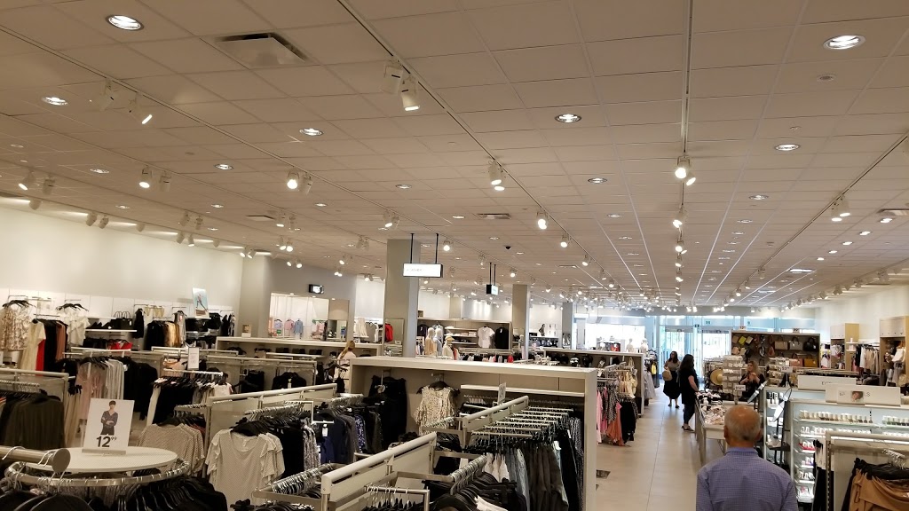 H&M | 5000 Canoe Pass Way, Tsawwassen, BC V4M 4G9, Canada | Phone: (855) 272-7007