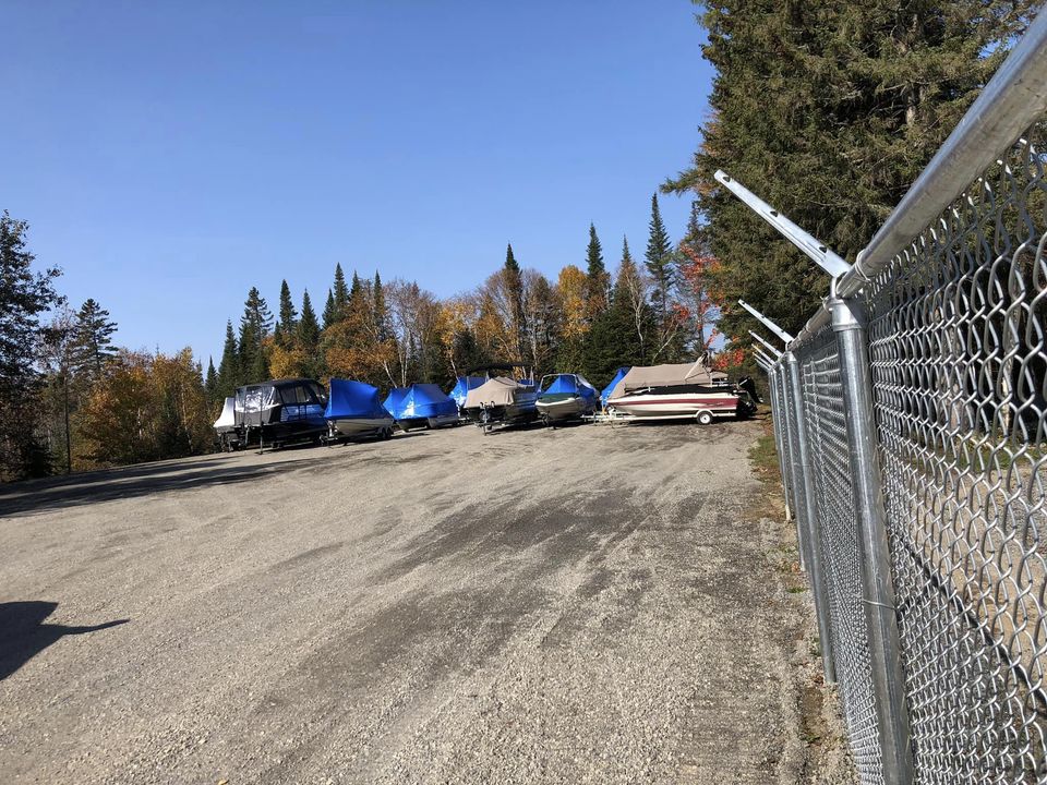 Mini-Entrepots St-Donat | 1107 Rue Principale, Saint-Donat-de-Montcalm, QC J0T 2C0, Canada | Phone: (514) 603-7660
