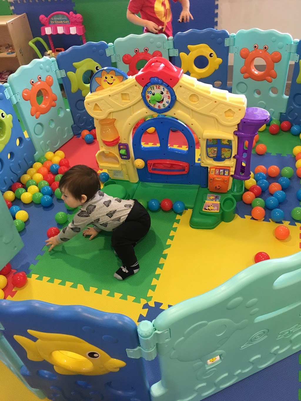 Play Island Explorers | 13390 Yonge St Unit 7, Richmond Hill, ON L4E 2P6, Canada | Phone: (905) 773-6677