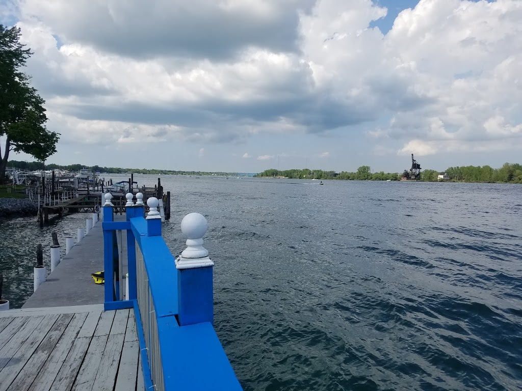 Caseys Cabana | 1437 Ferry Rd, Grand Island, NY 14072, USA | Phone: (716) 471-6789