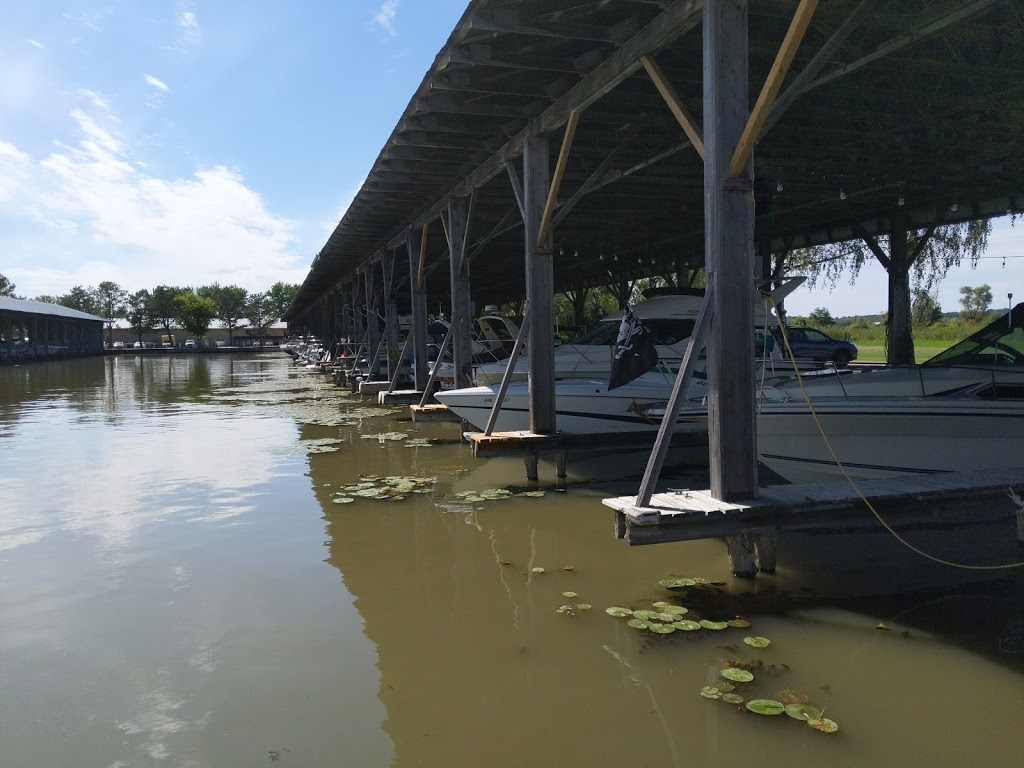 Holland River Marina | 21259 Bathurst St, Holland Landing, ON L9N 1P6, Canada | Phone: (905) 853-6445