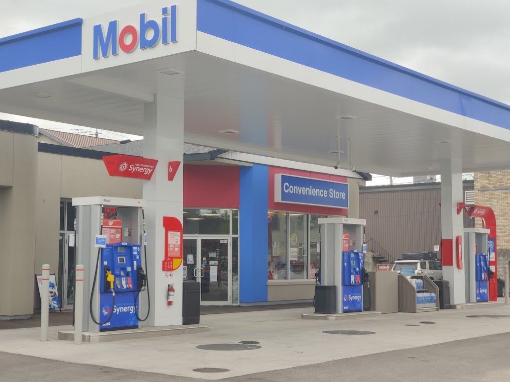 Mobil | 11 Ontario Rd, Mitchell, ON N0K 1N0, Canada | Phone: (519) 348-8111
