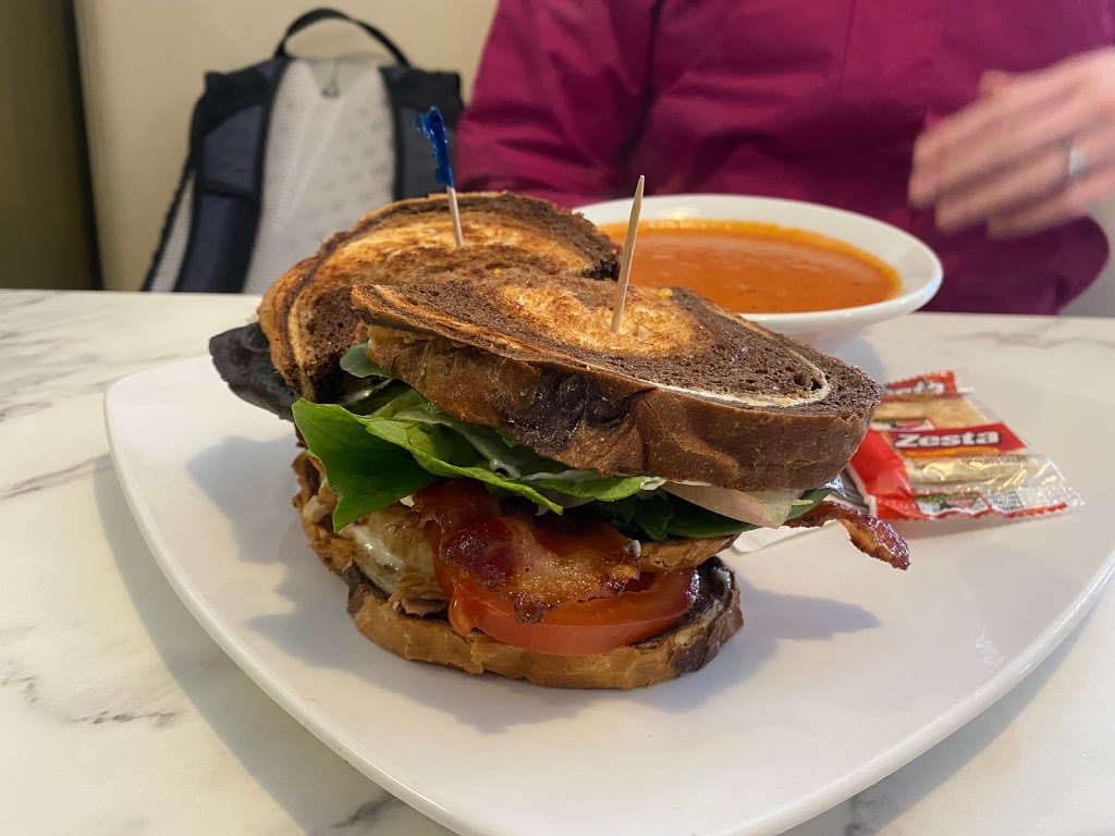 Trees Restaurant & Bakery | 1385 Alberni Hwy, Parksville, BC V9P 0B2, Canada | Phone: (250) 586-2226