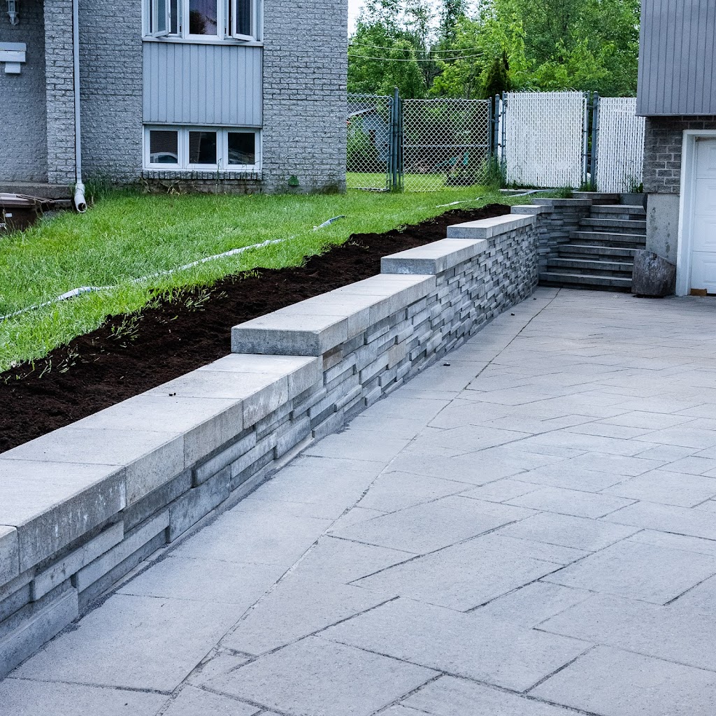 Pavé-uni Leblanc | 633 Rue des Alyssums, Saint-Eustache, QC J7P 5T9, Canada | Phone: (514) 912-4761