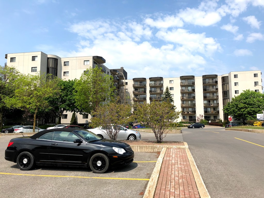 Condo Versailles | 7333 Rue Pierre Corneille, Montréal, QC H1M 3N9, Canada | Phone: (514) 296-8428