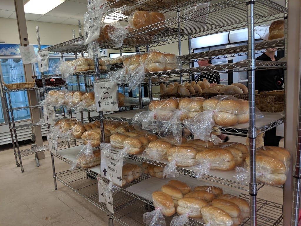 Metro Bakery | 6903 Drummond Rd, Niagara Falls, ON L2G 4P5, Canada | Phone: (905) 356-4566