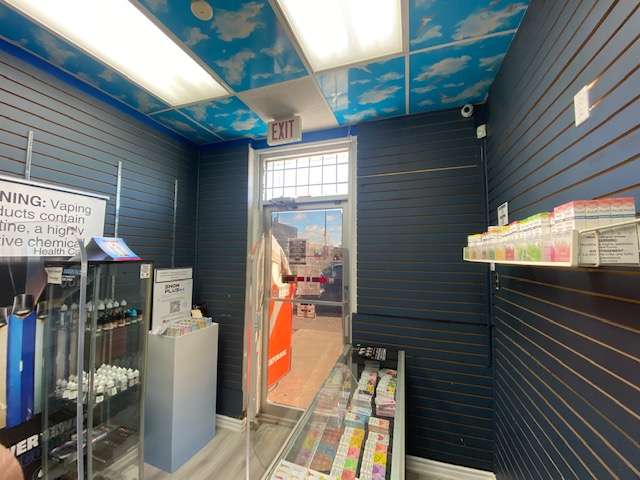Vape-540 | 540 Taunton Rd E, Oshawa, ON L1K 2B8, Canada | Phone: (905) 723-9696