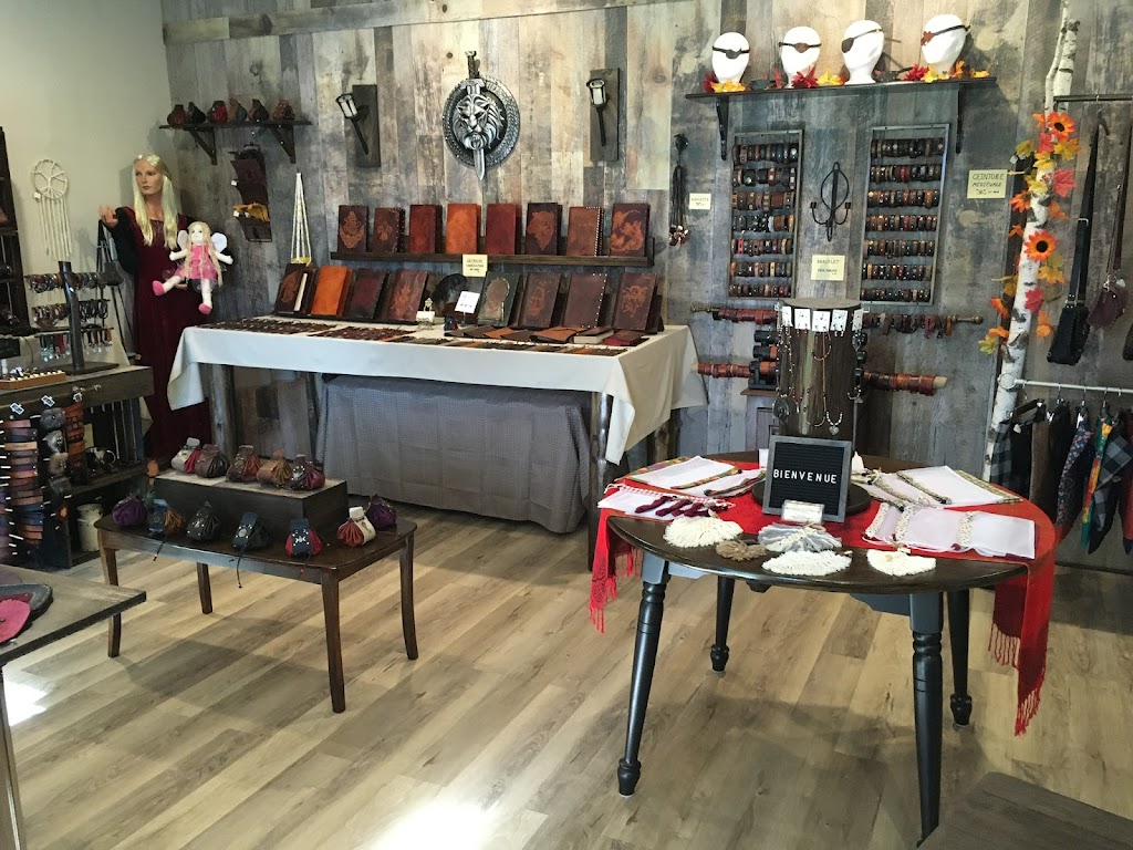 L’atelier de cuir du Baron | 187 Rue Principale, Weedon, QC J0B 3J0, Canada | Phone: (514) 235-8827