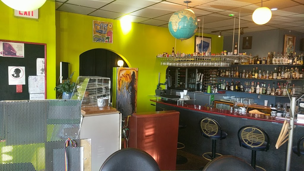 Blue Chair Cafe | 9624 76 Ave NW, Edmonton, AB T6C 0K3, Canada | Phone: (780) 989-2861