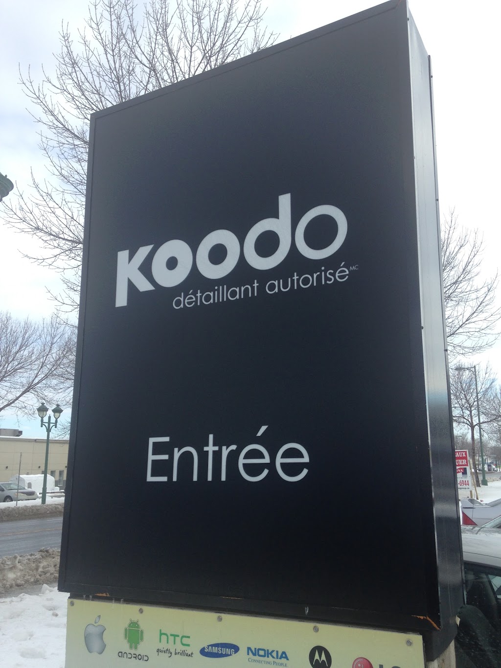 TELUS-Koodo - Laval (1108 Curé-Labelle) | 1108 Bd du Curé-Labelle, Laval, QC H7V 2V5, Canada | Phone: (450) 687-7773