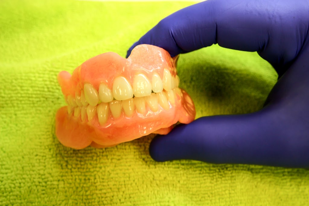 Peter Nikolovski Denture Clinic | 797 Princess St #107, Kingston, ON K7L 1G1, Canada | Phone: (613) 549-1184