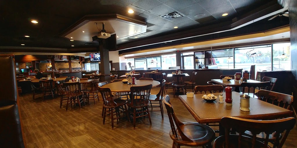 Broadway Bar & Grill | 1896 Prince of Wales Dr, Nepean, ON K2C 3J7, Canada | Phone: (613) 224-7004