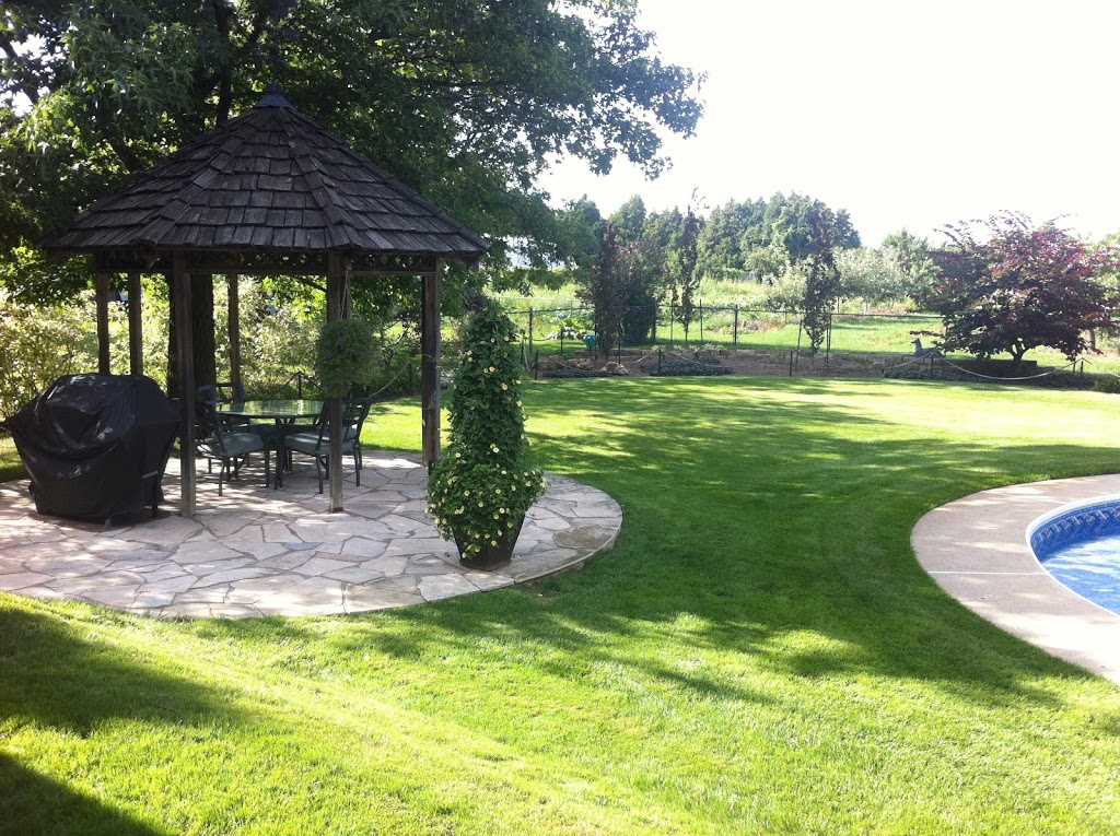 Bergen Landscape Design | 7220 County Rd 9, Amherstburg, ON N9V 2Y7, Canada | Phone: (519) 563-7187